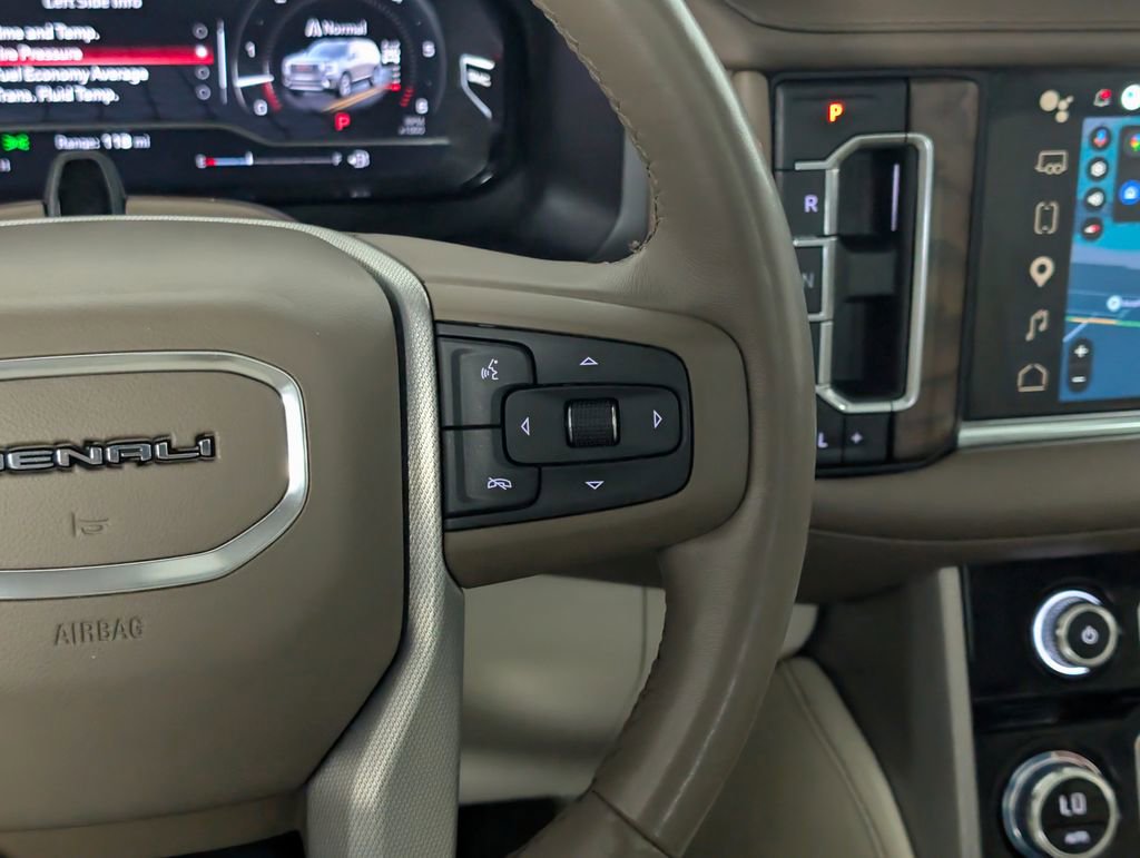 Used 2023 GMC Yukon Denali w/ Denali Reserve Package AWD/4WD image 21