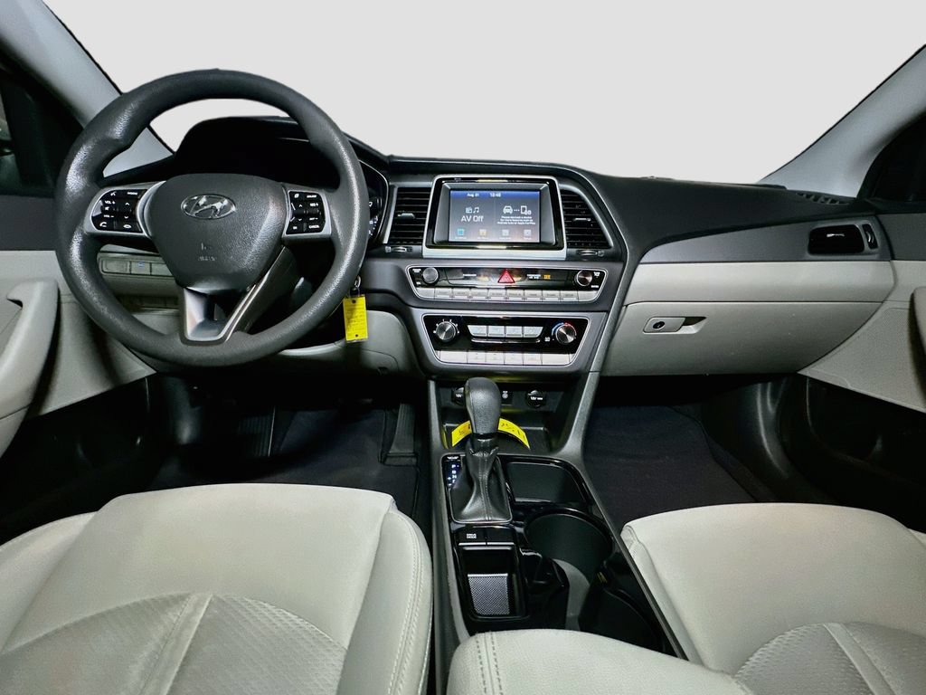 Used 2019 Hyundai Sonata SE FWD image 12