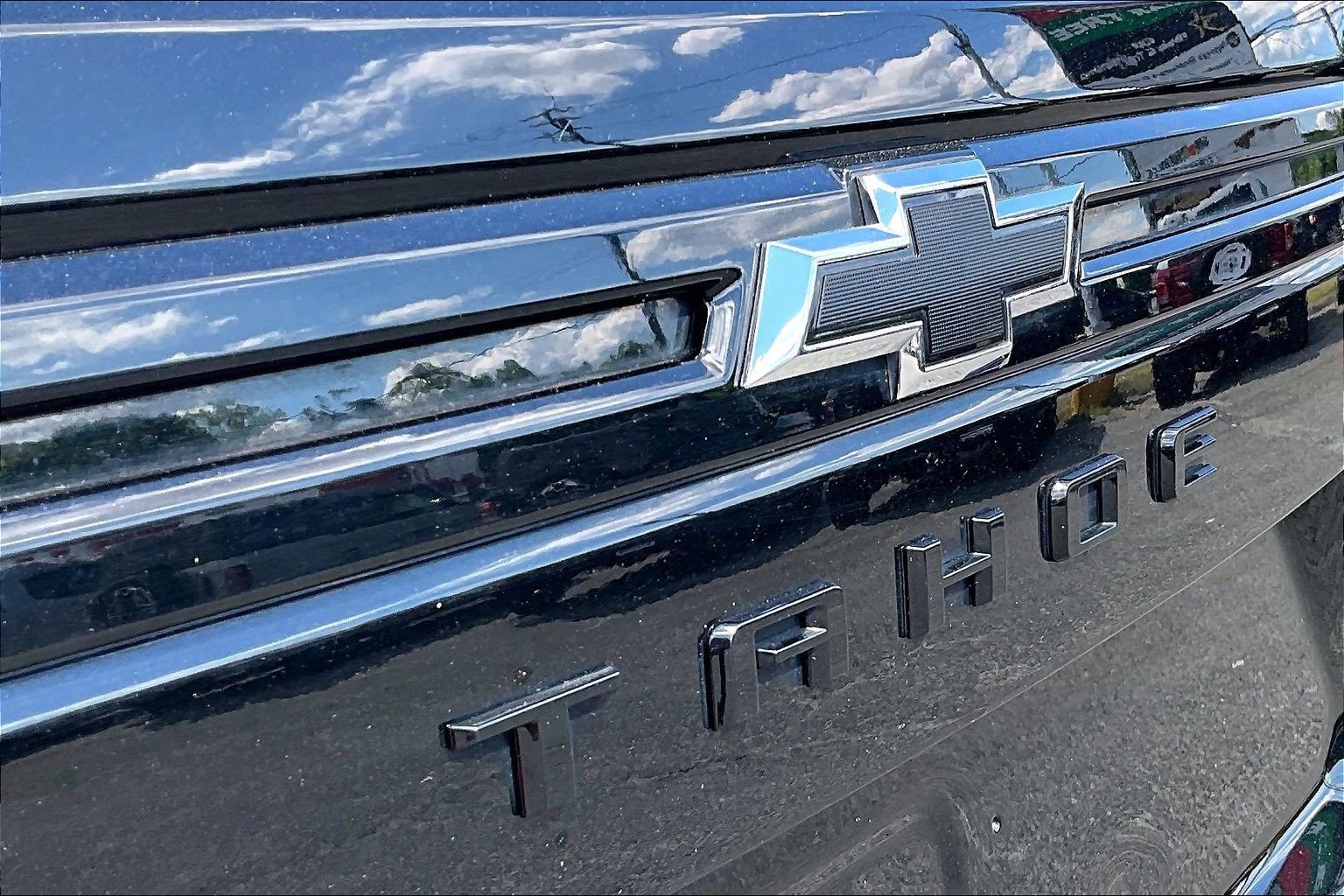 Used 2023 Chevrolet Tahoe RST AWD/4WD image 8