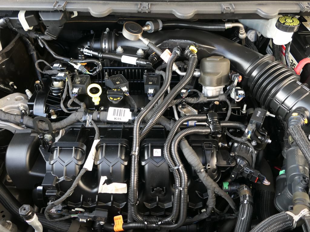 Certified 2020 Ford Edge SEL FWD image 29