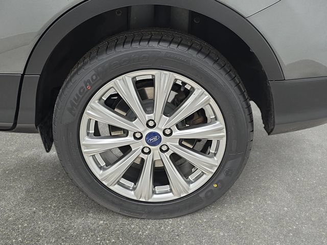 Certified 2017 Ford Escape Titanium AWD/4WD image 31