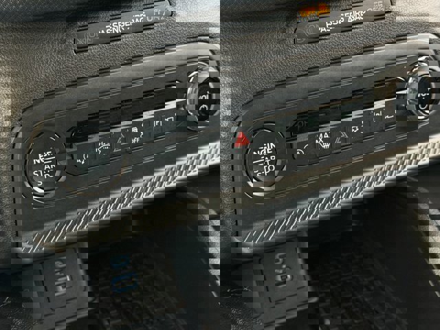 Certified 2025 Ford Bronco Sport Outer Banks w/ Outer Banks Tech Package+ image 26