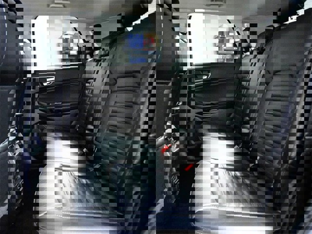 Certified 2017 Ford Edge SEL w/ Equipment Group 201A image 15