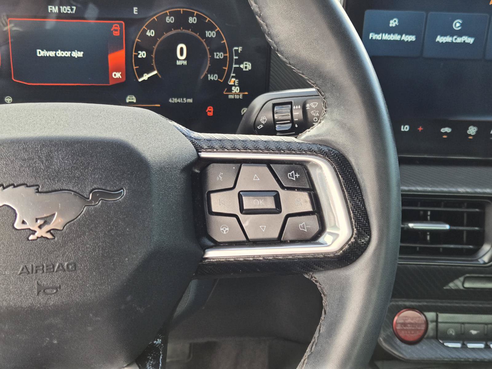 Certified 2025 Ford Mustang Coupe RWD image 23