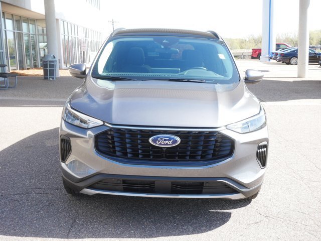 Certified 2024 Ford Escape Active w/ Tech Pack #2 FWD image 2