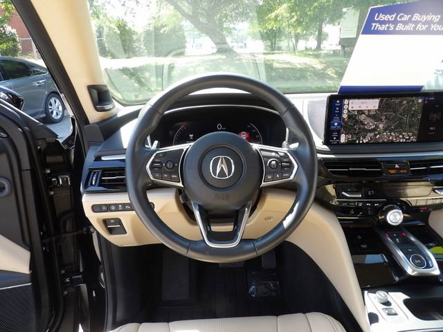 Used 2025 Acura MDX SH-AWD w/ Technology Package image 25