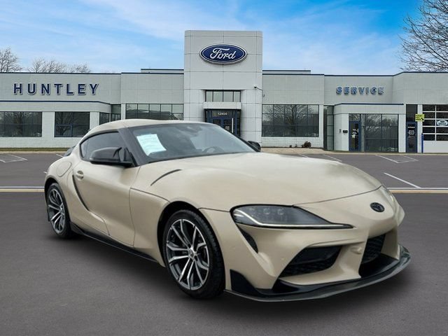 Used 2021 Toyota Supra w/ Safety & Technology Package RWD image 4