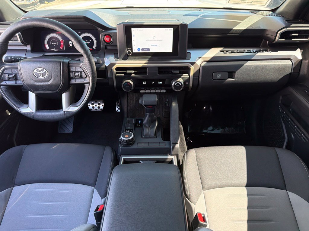 Used 2025 Toyota Tacoma TRD Sport AWD/4WD image 35