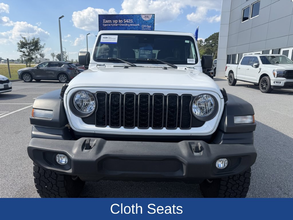 Used 2024 Jeep Wrangler Unlimited Sport AWD/4WD image 2