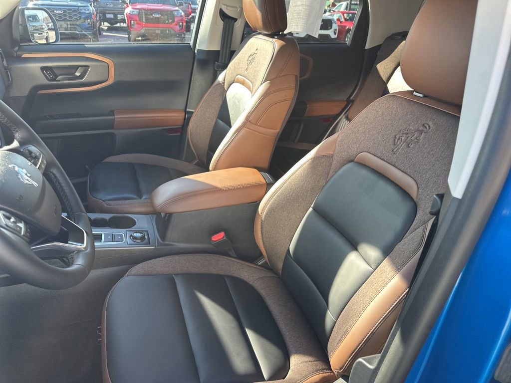 Certified 2025 Ford Bronco Sport Outer Banks AWD/4WD image 9