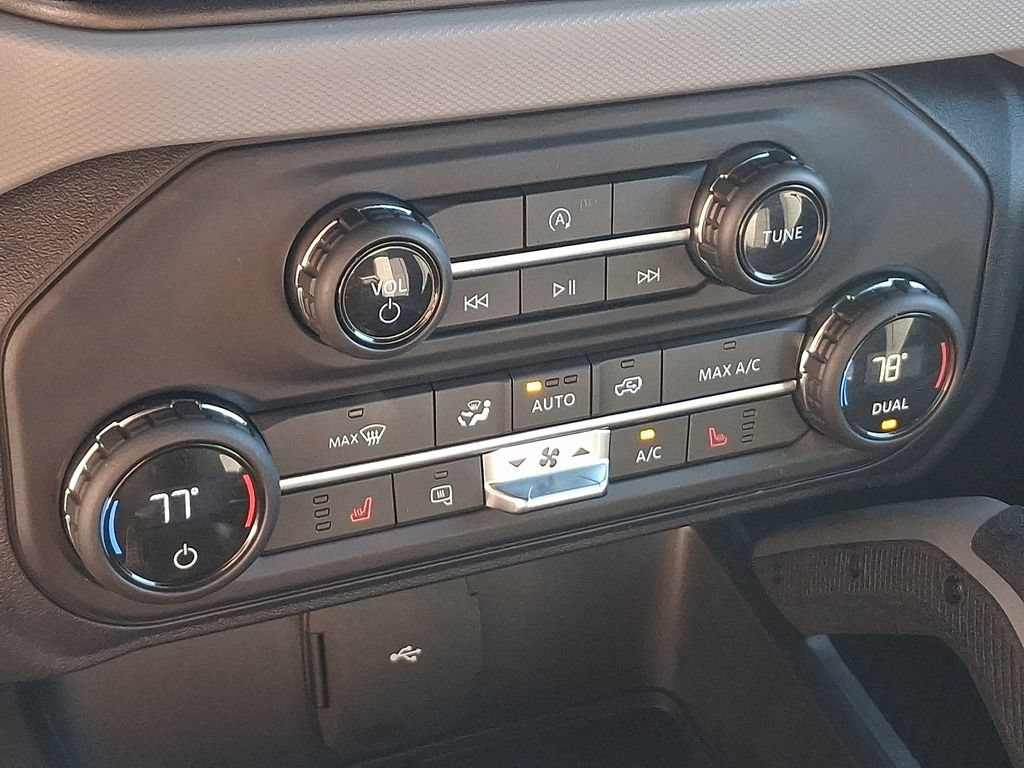Certified 2021 Ford Bronco Big Bend AWD/4WD image 16