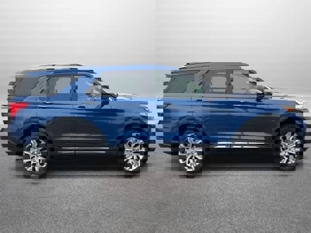 Certified 2022 Ford Explorer Limited w/ Hybrid Equipment Group 310A image 6