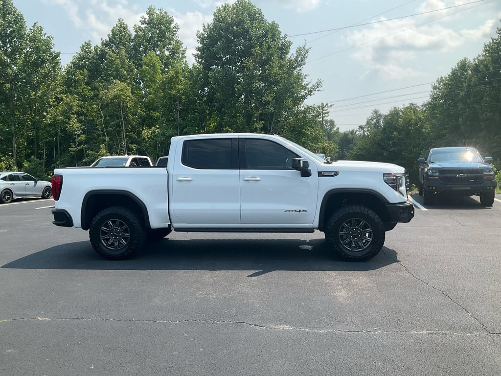 Used 2025 GMC Sierra 1500 AT4X AWD/4WD image 4