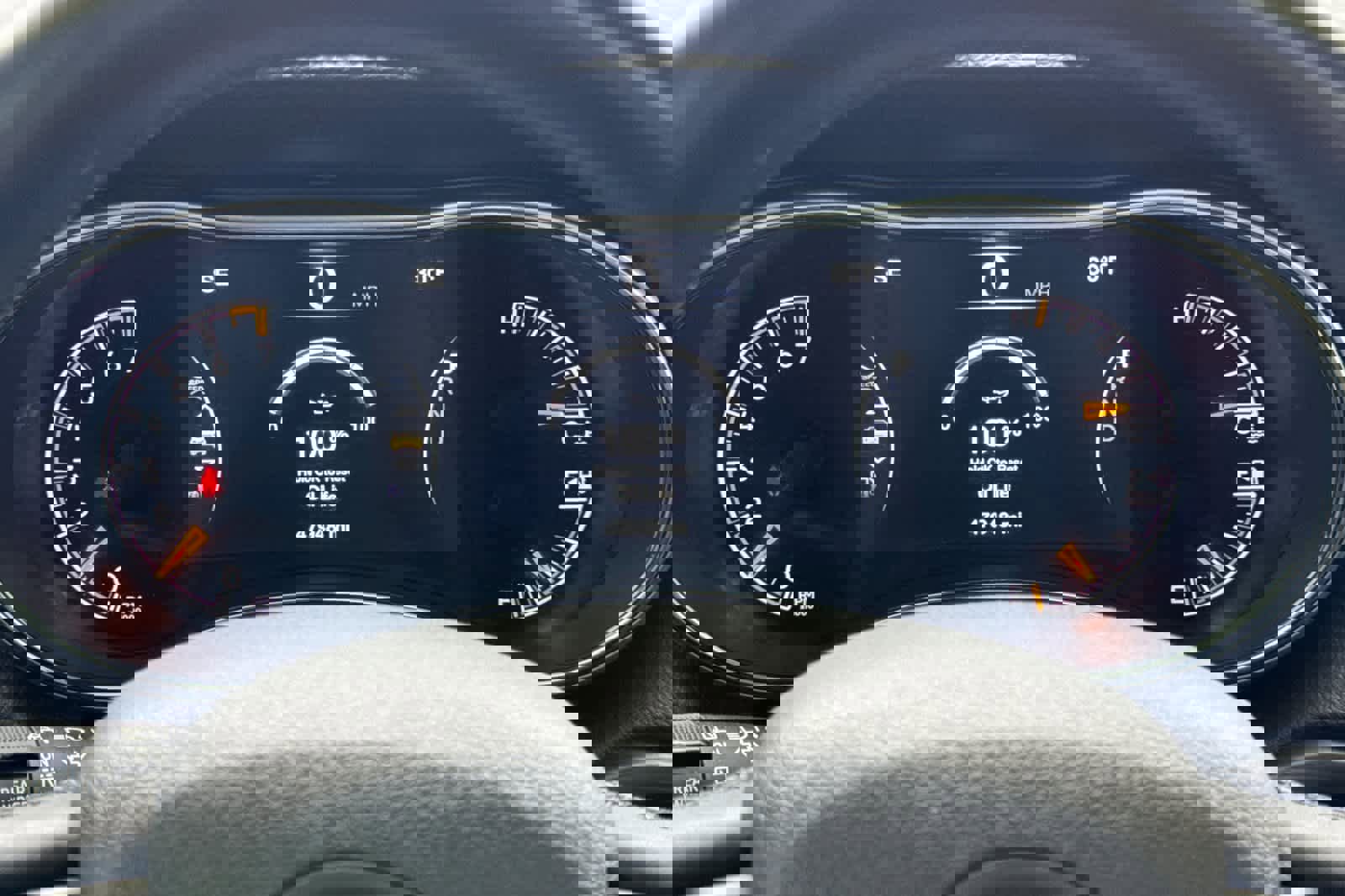 Used 2019 Jeep Grand Cherokee Altitude image 25