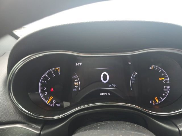 Used 2018 Jeep Grand Cherokee Altitude AWD/4WD image 9