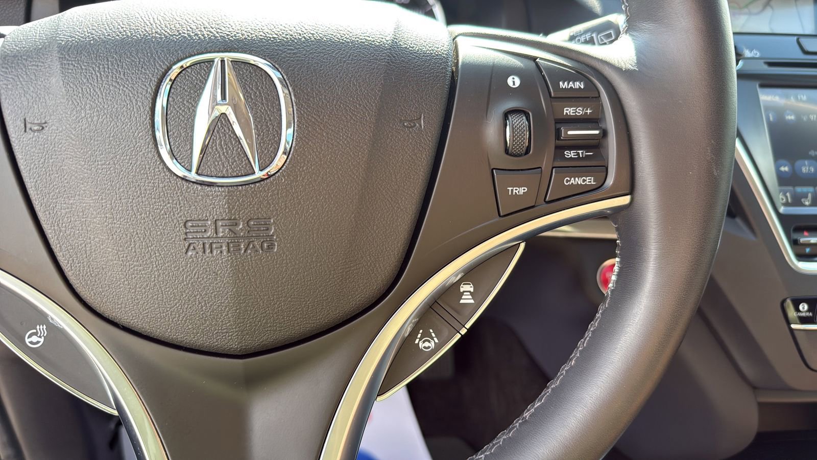Used 2018 Acura MDX FWD w/ Advance Package image 15