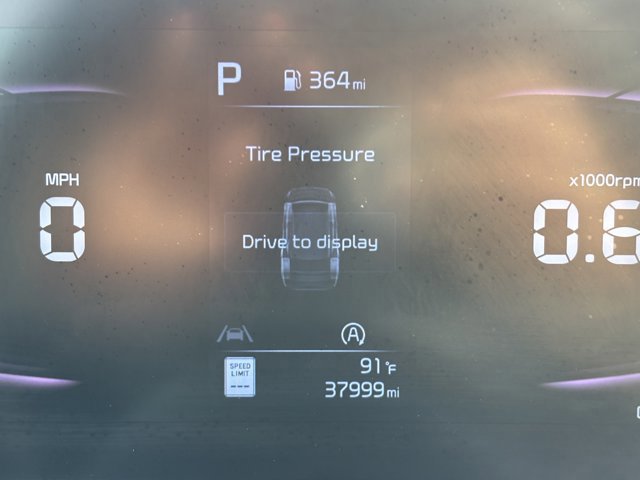 Used 2023 Kia Sportage LX image 31