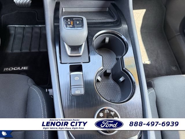 Used 2024 Nissan Rogue S AWD/4WD image 28