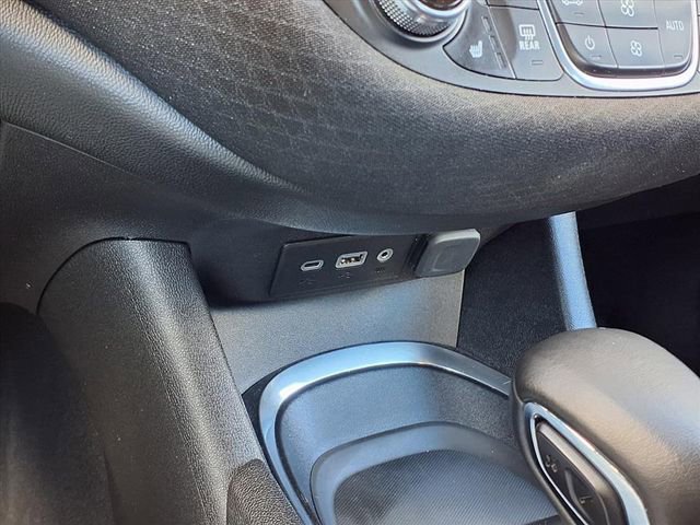 Used 2024 Chevrolet Malibu LT w/ Sport Edition image 17