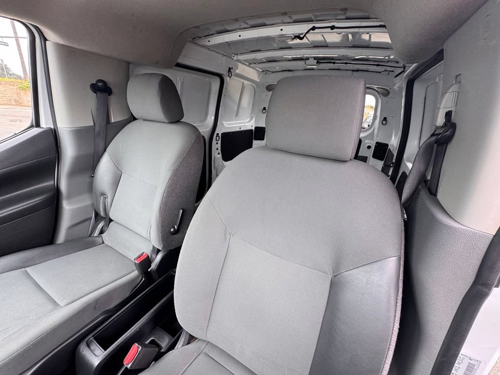 Used 2021 Nissan NV200 S w/ Back Door Glass Package FWD image 18
