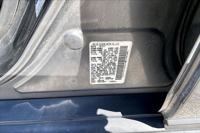 Used 2017 Nissan Rogue SV FWD image 35