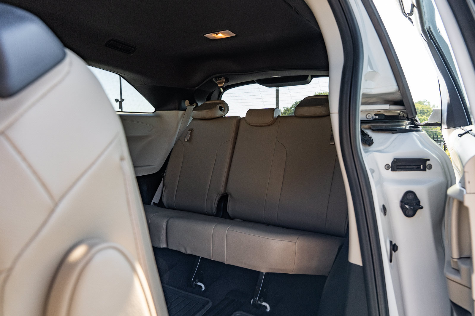 Used 2022 Toyota Sienna XLE FWD image 20