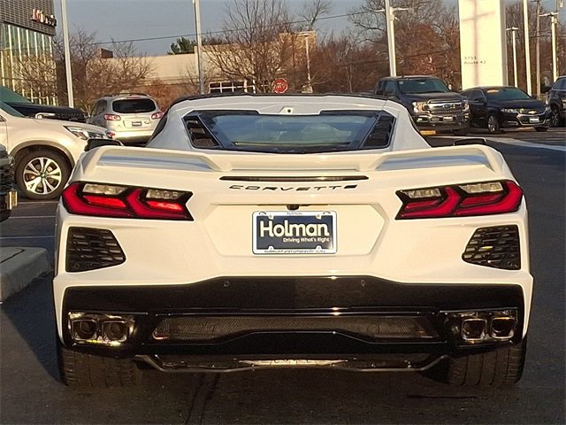 Used 2022 Chevrolet Corvette Stingray Premium Cpe w/ Z51 Performance Package image 3