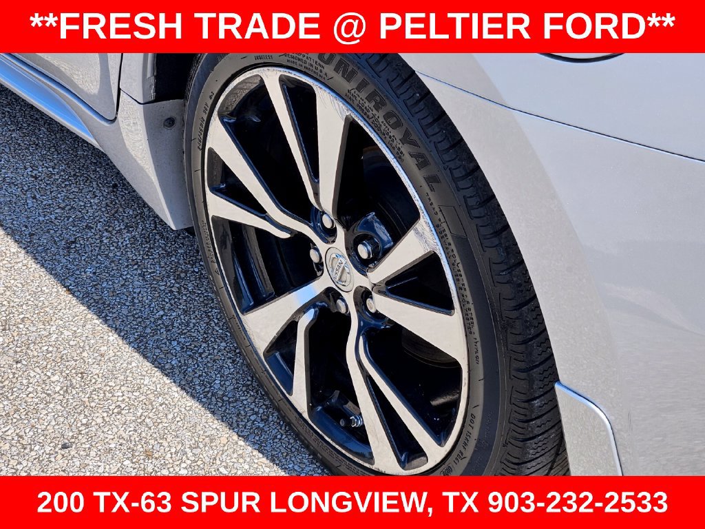 Used 2017 Nissan Maxima Platinum FWD image 7