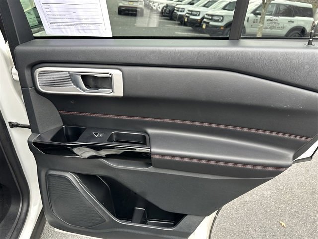 Certified 2022 Ford Explorer ST-Line w/ Class IV Trailer Tow Package image 42