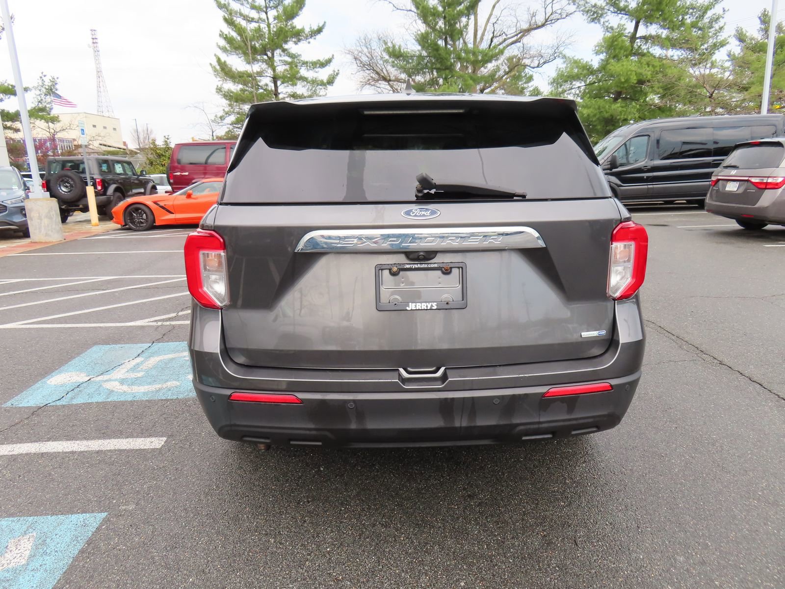 Certified 2020 Ford Explorer 4WD image 6