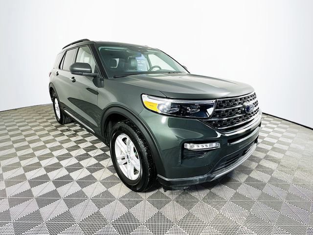 Certified 2023 Ford Explorer XLT w/ Equipment Group 202A image 8
