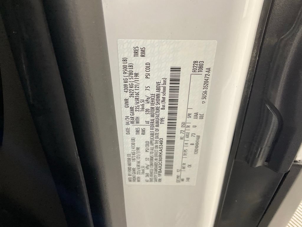 Certified 2024 Ford Transit 350 XLT RWD image 30