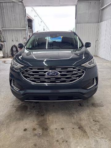 Certified 2019 Ford Edge SEL w/ Equipment Group 201A AWD/4WD image 3
