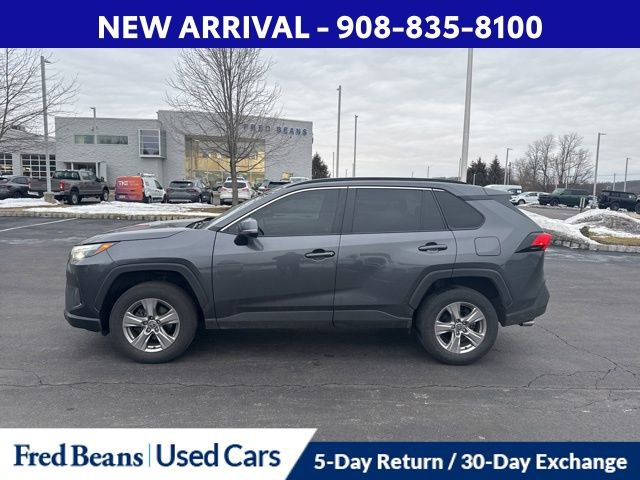 Used 2023 Toyota RAV4 XLE image 4