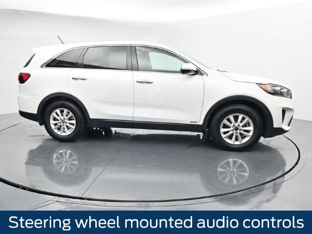 Used 2020 Kia Sorento LX AWD/4WD image 12