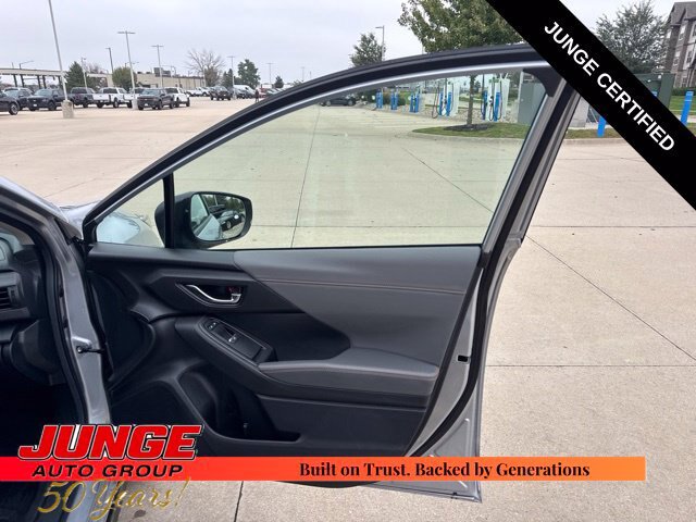 Used 2024 Subaru Crosstrek 2.5i Limited w/ Crosstrek Mirror Package AWD/4WD image 11