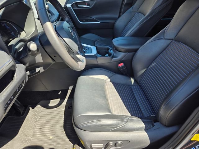 Used 2021 Toyota RAV4 XSE AWD/4WD image 14