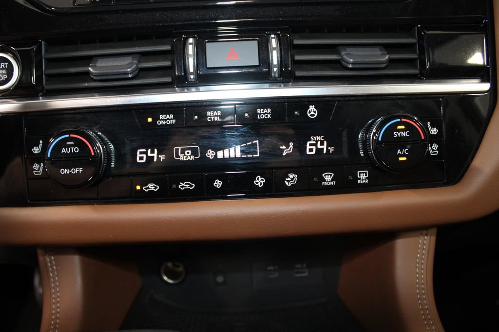 Used 2023 Nissan Pathfinder Platinum AWD/4WD image 50