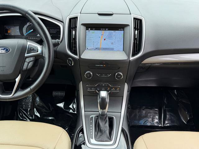 Certified 2018 Ford Edge SEL w/ Equipment Group 201A FWD image 12
