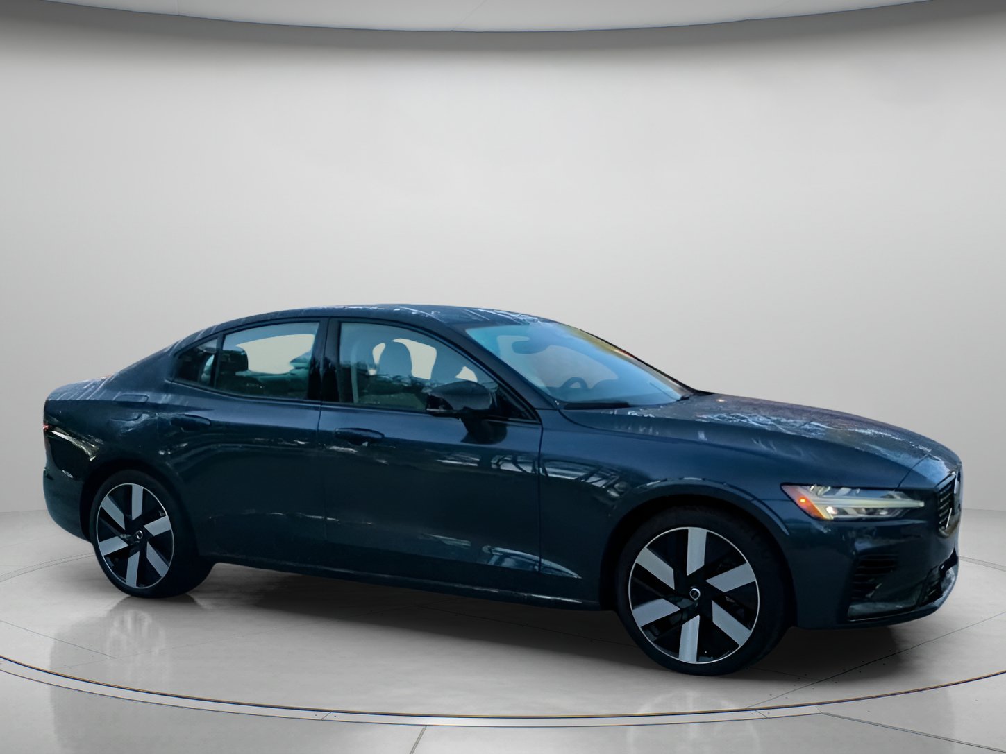 Used 2024 Volvo S60 T8 Ultimate AWD/4WD image 35