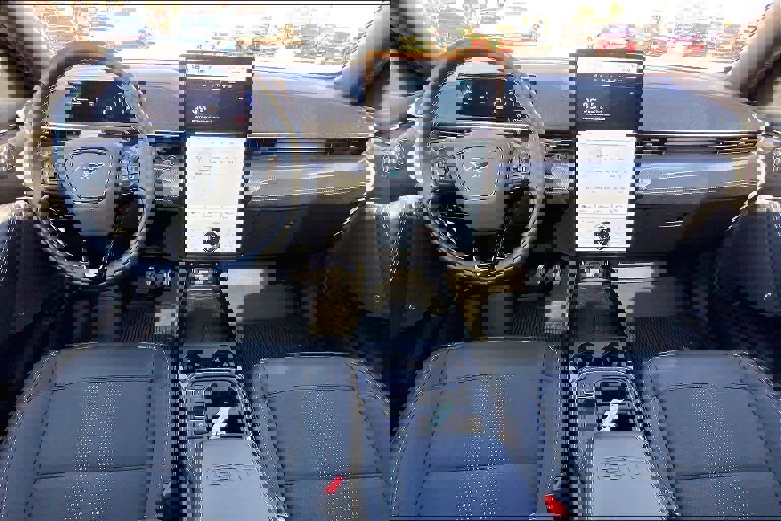 Certified 2025 Ford Mustang Mach-E GT image 15