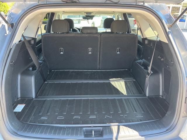 Used 2021 Kia Sorento LX image 20