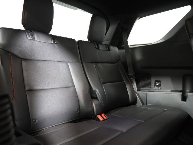 Certified 2023 Ford Explorer ST-Line w/ Class IV Trailer Tow Package image 11