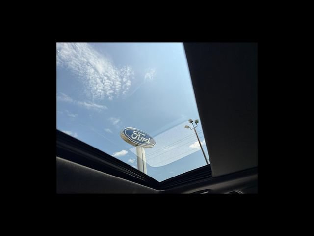 Used 2021 Nissan Titan Platinum Reserve w/ Moonroof Package AWD/4WD image 29