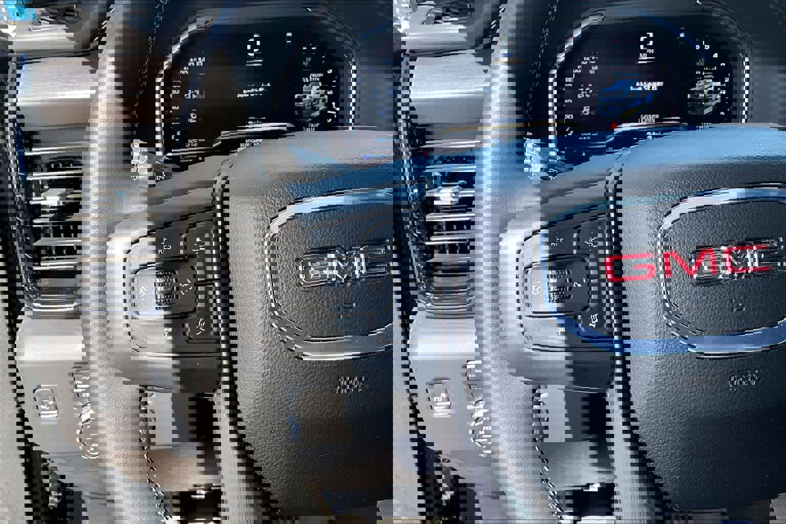 Used 2025 GMC Sierra 2500 AT4 w/ AT4 Premium Plus Package image 24