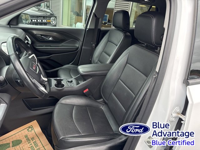 Used 2023 GMC Terrain SLT image 15