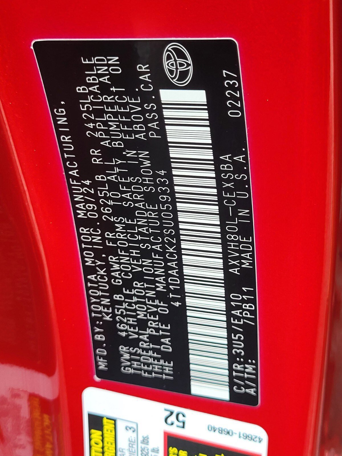 Used 2025 Toyota Camry SE w/ Convenience Package image 34