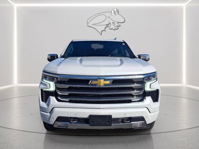Used 2023 Chevrolet Silverado 1500 High Country w/ Technology Package image 8