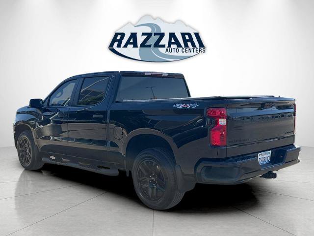 Used 2023 Chevrolet Silverado 1500 Custom w/ 2.7L Blackout Package AWD/4WD image 5