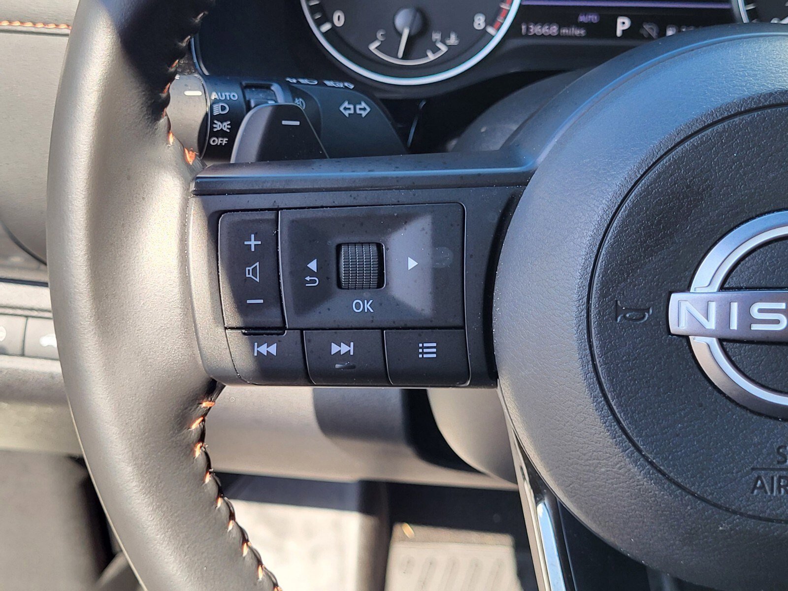 Used 2025 Nissan Pathfinder Rock Creek image 27